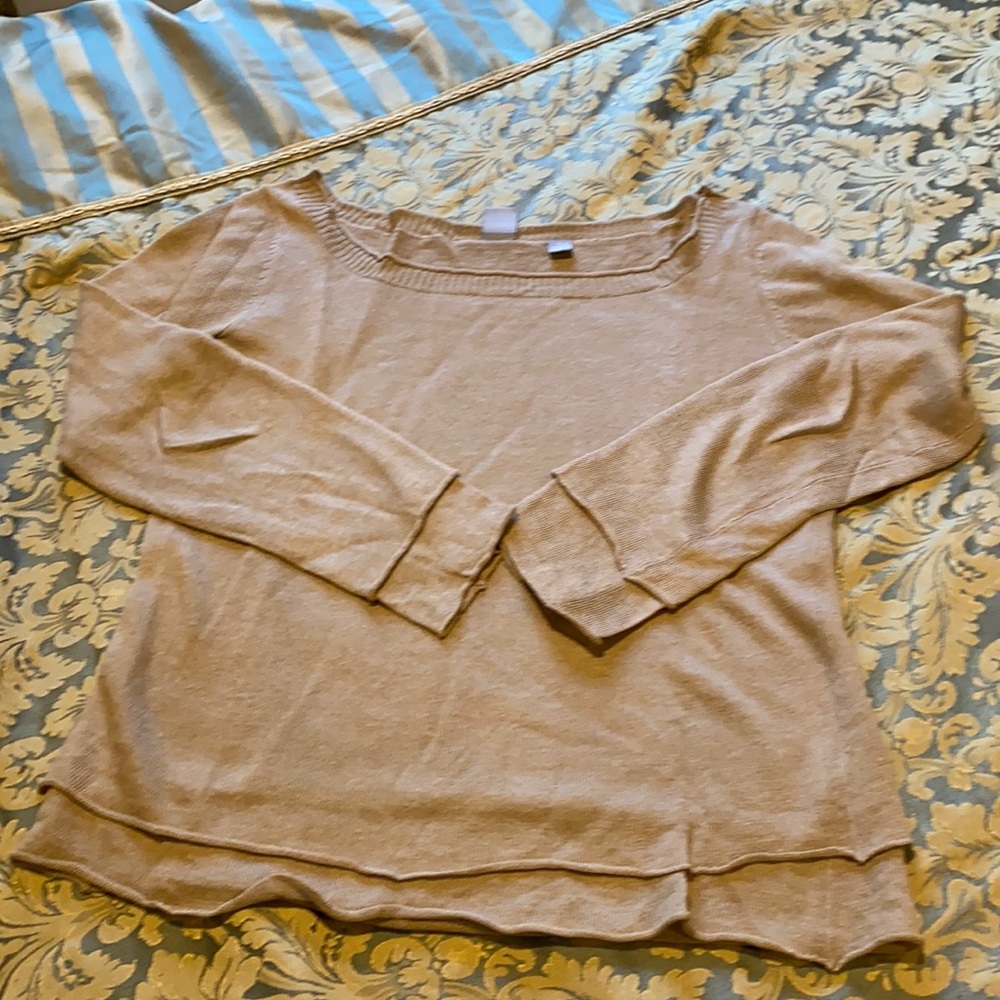 NWOT. Cullen beige sweater